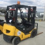 Дизельный погрузчик Komatsu FD15T-21 Дизельный погрузчик Komatsu FD15T-21