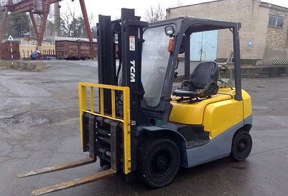 Дизельный погрузчик ТСМ FD20T3Z, 2 т