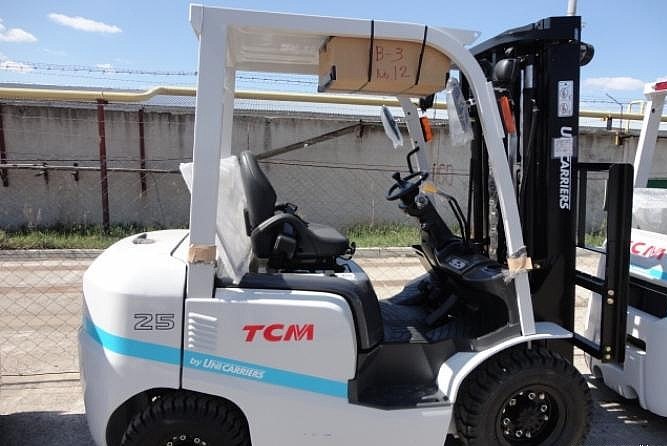 Дизельный погрузчик ТСМ FD25T3Z, 2,5 т