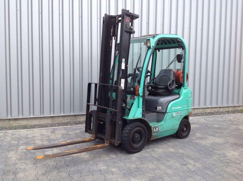 Бензиновый погрузчик Mitsubishi FG15N