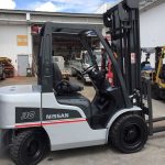 Газ-бензиновый погрузчик NISSAN YG1F2A30U, 3.5 тонны Газ-бензиновый погрузчик NISSAN YG1F2A30U, 3.5 тонны